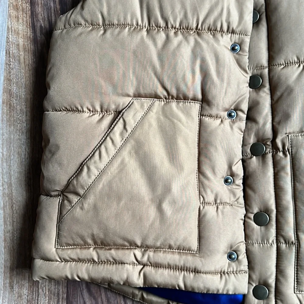 Boys Crazy 8 Puffer Vest Size 7/8 - Picture 4 of 6